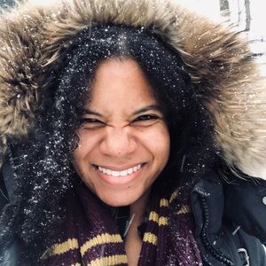 Meet your Posher, Simone